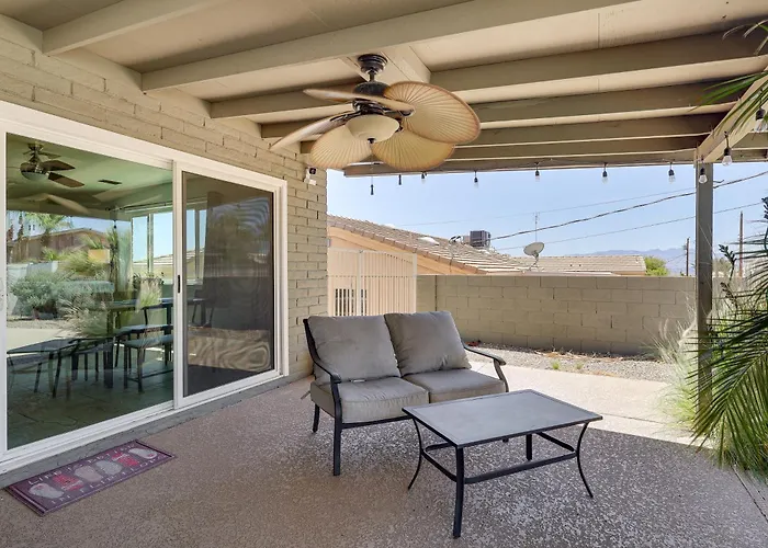 Desert Retreat Near Havasu W/ Backyard Oasis Dom wakacyjny